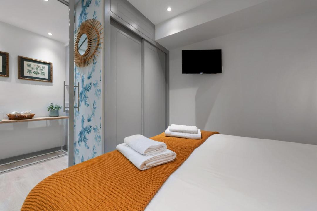 2 Bedrooms 1 Bathroom Furnished - Justicia - Executive Style - Mintystay Madrid Exteriér fotografie